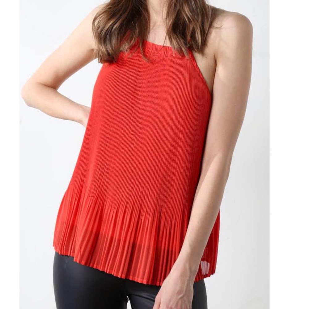 Sleeveless Chiffon Blouse